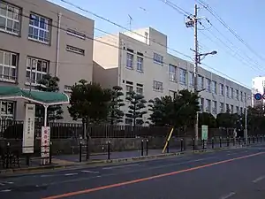 大阪市立苅田小学校（2008年11月）