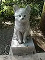 猫座像（正面）