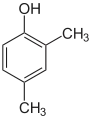 2,4-ジメチルフェノール  CAS RN [105-67-9]  融点 75 °C  沸点 218 °C