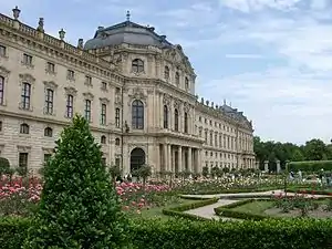 ヴュルツブルク司教館、その庭園群と広場（1981年、文化遺産）