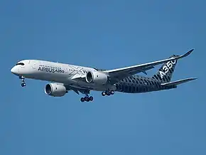 テスト飛行を行うエアバスA350