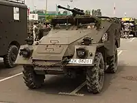 BTR-40の車体前面