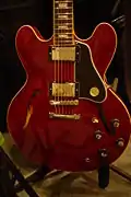 ES-335