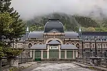 カンフランク鉄道駅