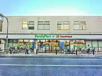 寺田町東店（大阪市天王寺区）ファミリーマート×イズミヤ業態