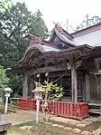 涼ヶ岡八幡神社拝殿