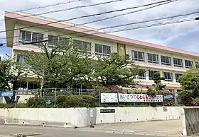 碧南市立鷲塚小学校