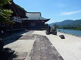 本楽寺