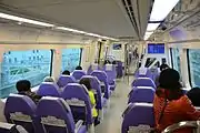 直達車車内