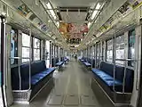 4両編成更新車 車内（4次車以降）