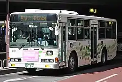 町田営業所所属のリフト車色（ま197）