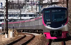 5000系 （2019年2月2日 京王永山駅）