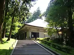 中尊寺 金色堂覆堂