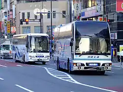 「レイク&ポート号」羽後交通便と相鉄の続行便浜松町・大門駅付近にて