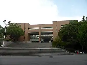 関西大学総合図書館（1988年）