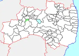 新鶴村の県内位置図