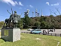 本宮山山頂の駐車場