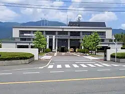 奈義町役場