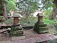 鼻節神社境内社の東大根明神社・西大根明神社