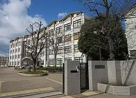 大阪市立生野中学校