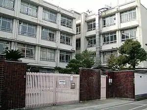 大阪市立苅田北小学校（2008年11月）