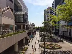 遊歩道は鎌取駅方面（おゆみ野センターモール）に繋がる