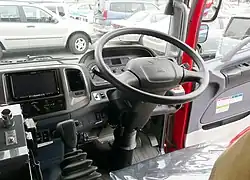 車内（AT車）