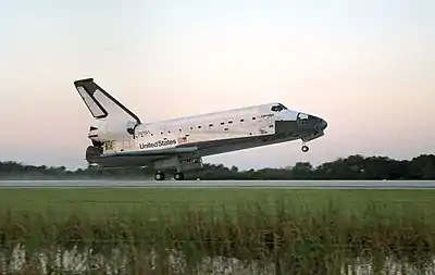 着陸（ケネディ宇宙センター、コロンビア、STS-73）