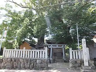 関川神社