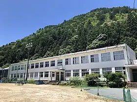 新城市立鳳来東小学校