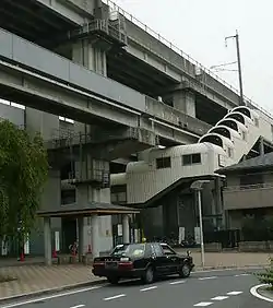 沼南駅前広場