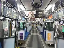 「シック」の車内（サハ4510）