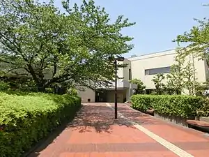 浦安市立中央図書館（1985年）