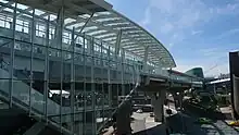 バンクーバー国際空港に隣接するYVRエアポート駅