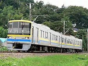 こどもの国線で運用される横浜高速鉄道Y000系電車（2007年9月13日、恩田駅付近）