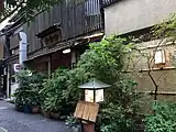 よし梅本店の外観（2016年10月撮影）